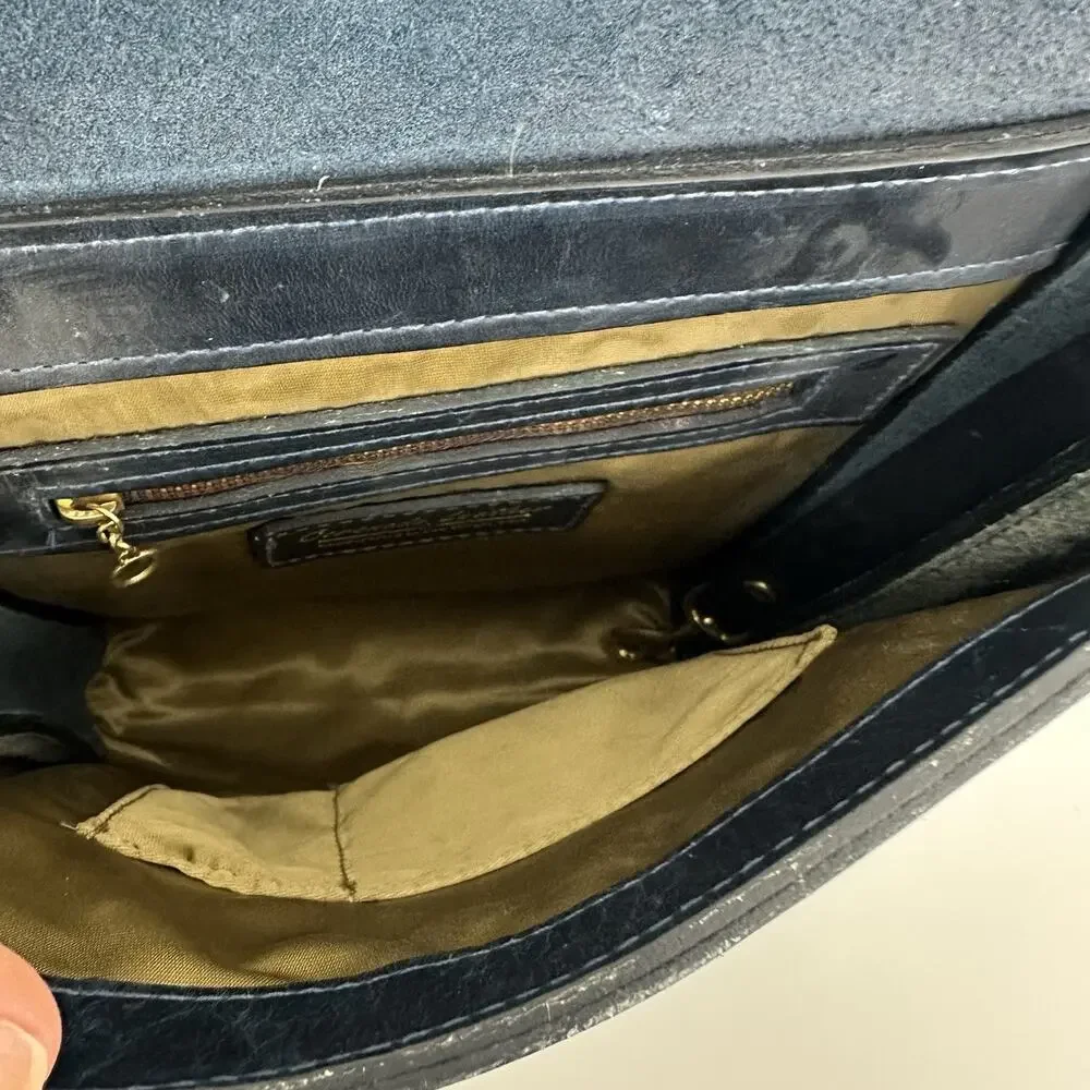 Coronado Leather Blue Leather Flap Messenger Crossbody Bag - Picture 9 of 11